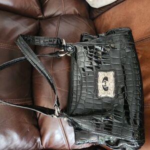 Elegant Black Crocodile-Embossed Women's Bag Gently Used